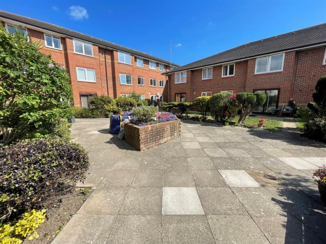 Irvine Road, Littlehampton