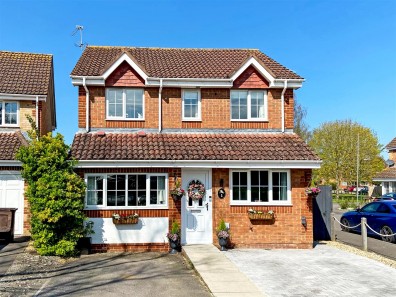 Kingfisher Drive, Littlehampton