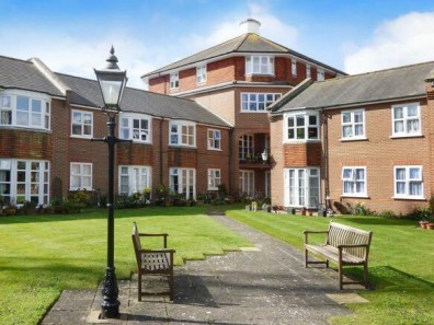 Winterton Lodge, Goda Road, Littlehampton