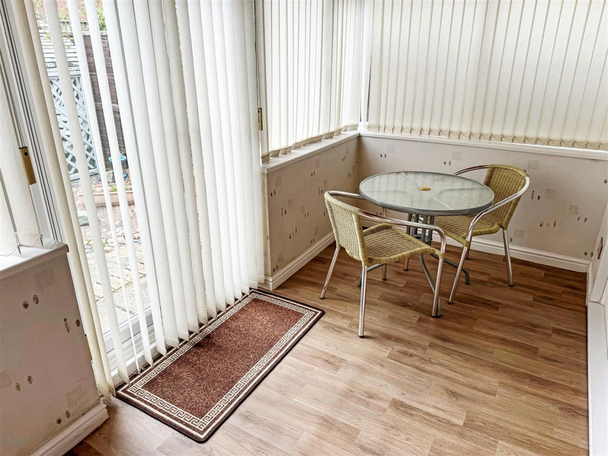 garden room.jpg