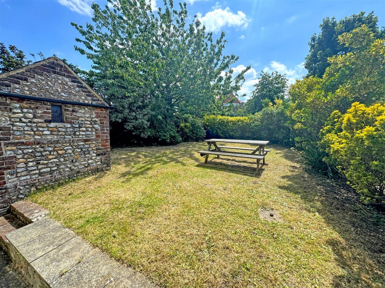 Garden5.jpg