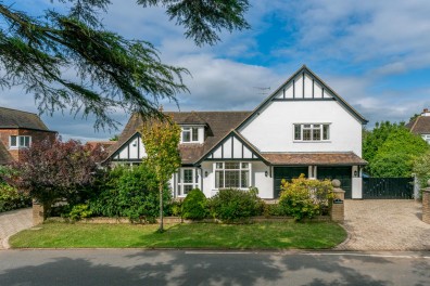 Bushby Avenue, Rustington