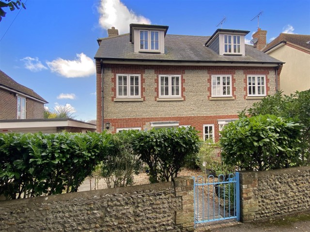 Elm Farm Cottages, Old Manor Road, Rustington