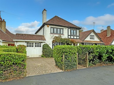 Aldwick Gardens, Bognor Regis