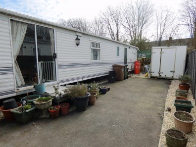 New Road, Rustington