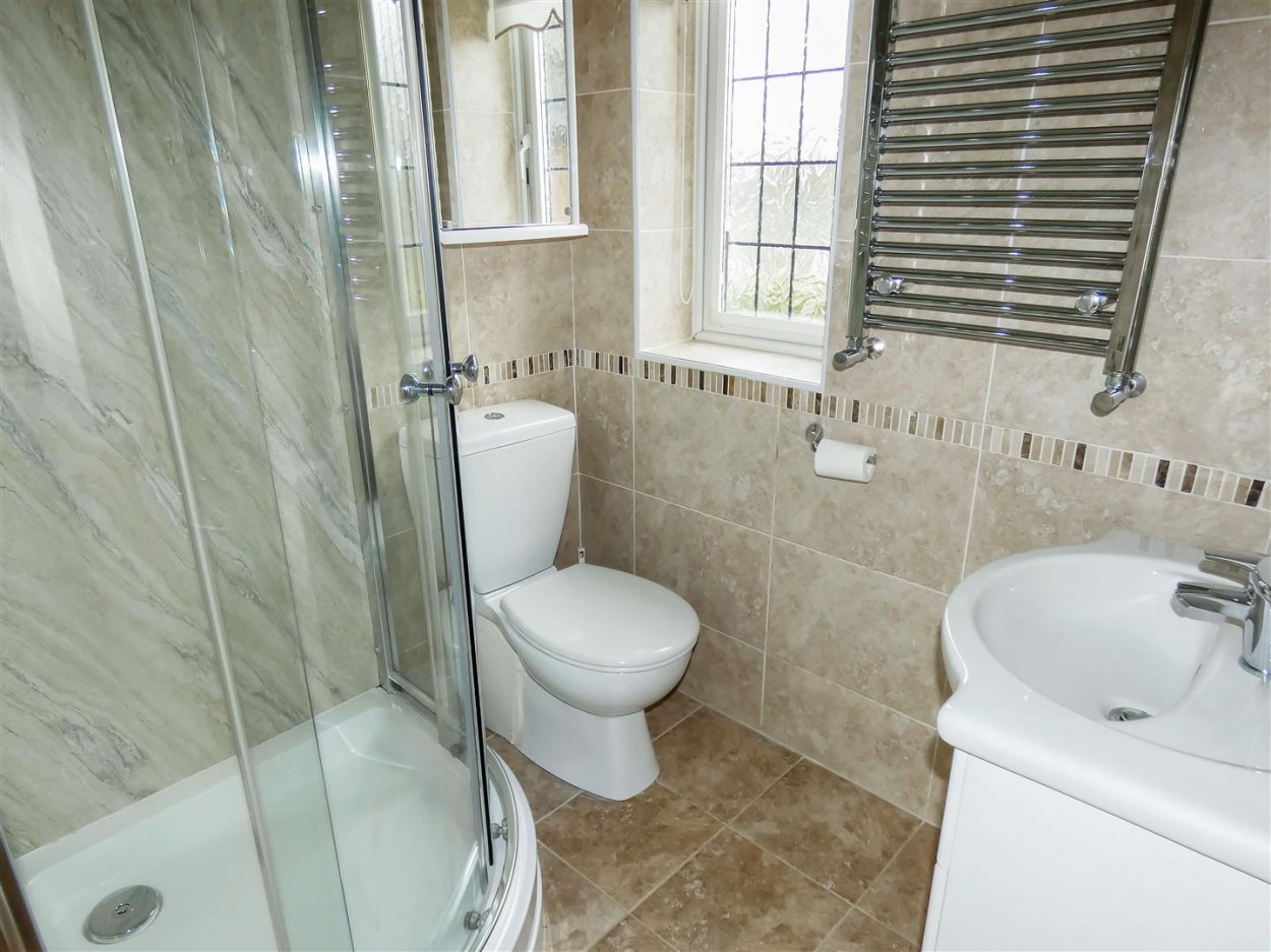 En Suite Shower Room