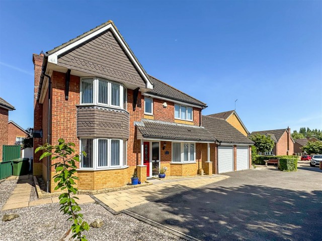 Linnet Close, Littlehampton