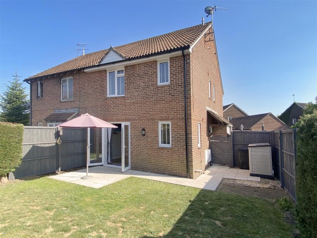 Fastnet Way, Beaumont Park