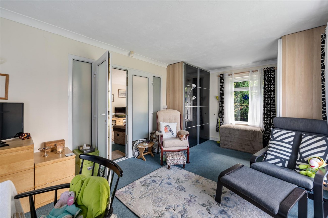 Sitting/Dining Room