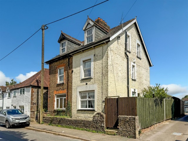 Portland Head Cottages, Bilsham Road, Yapton