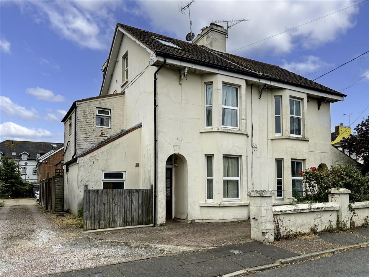 91b Beaconsfield Road.jpg