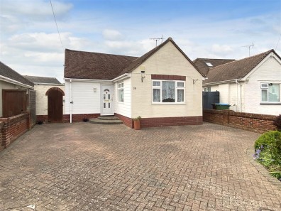 The Crescent, Rustington