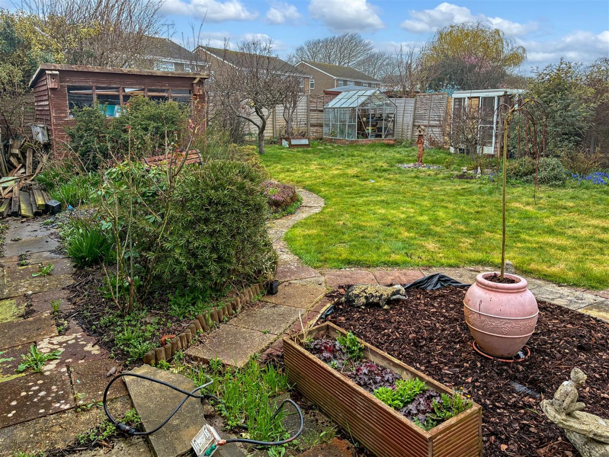 19 the crescent 3.jpg