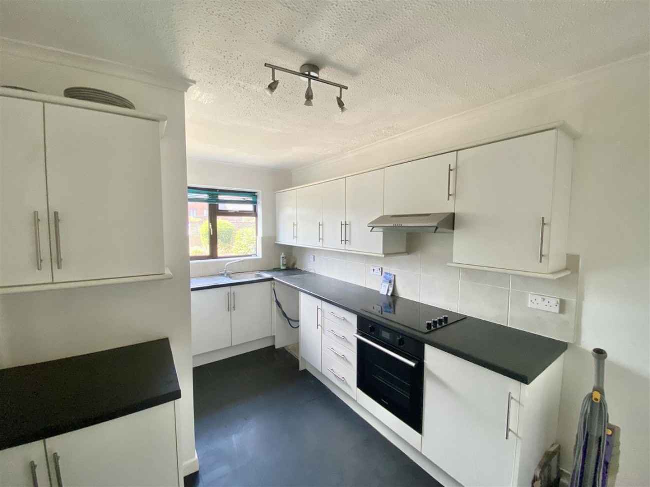 Kitchen Dinsdale.jpeg