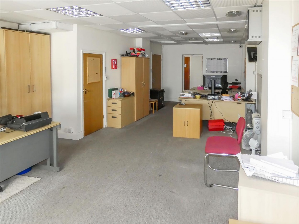 P1050927.jpg