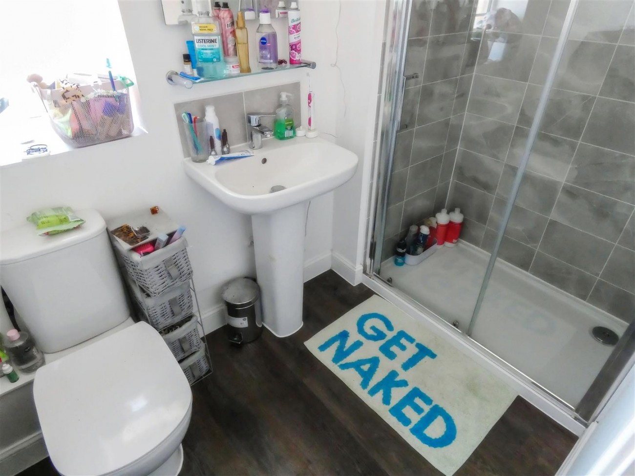 En Suite Shower Room