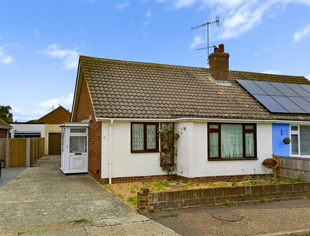 Barnsite Gardens, Rustington