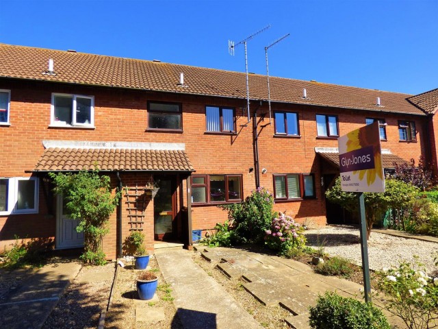 Dinsdale Gardens, Rustington