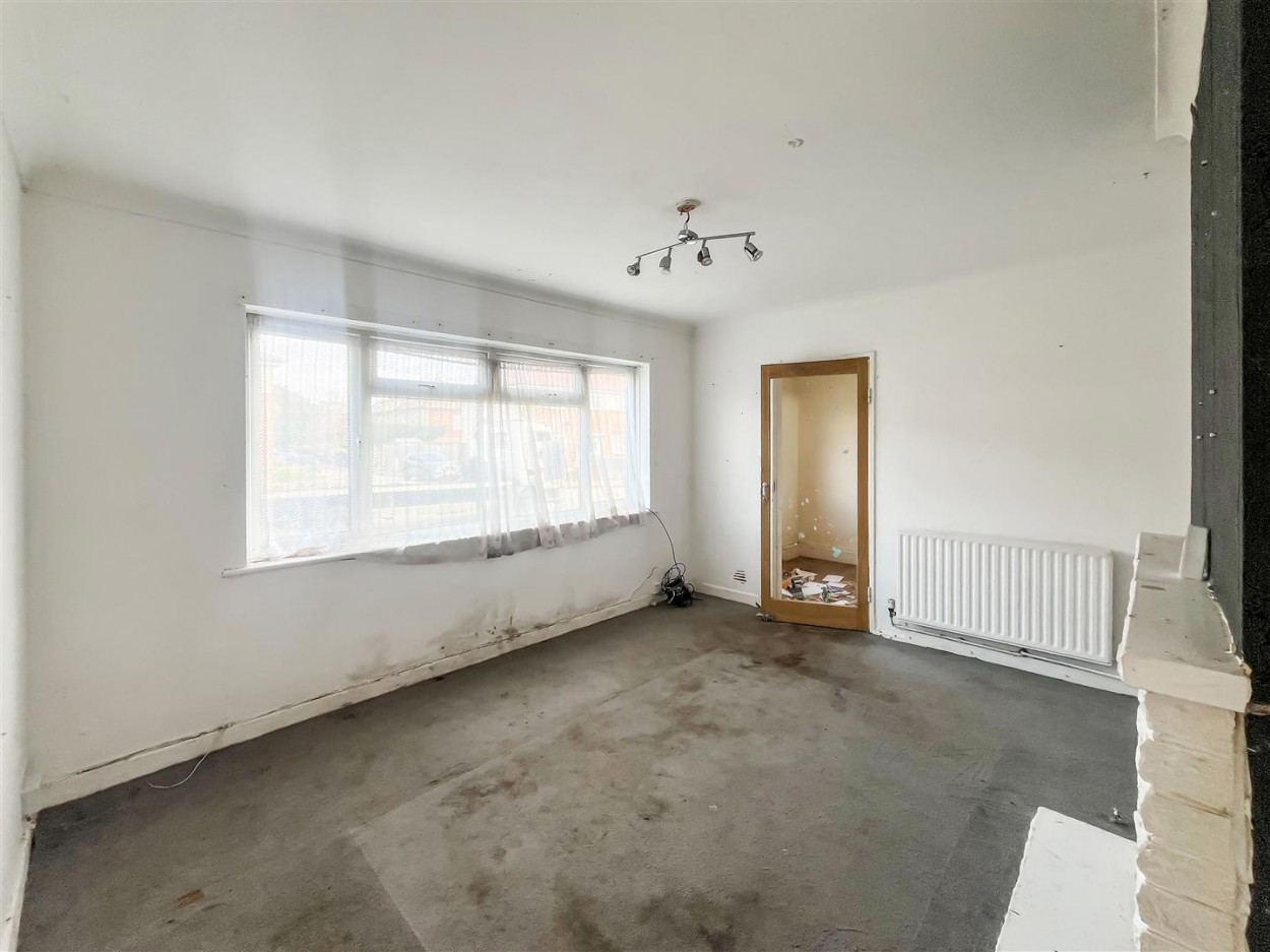 32 Gosden Road