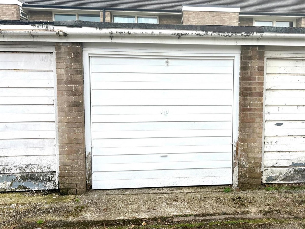 Garage - York Gardens.jpg