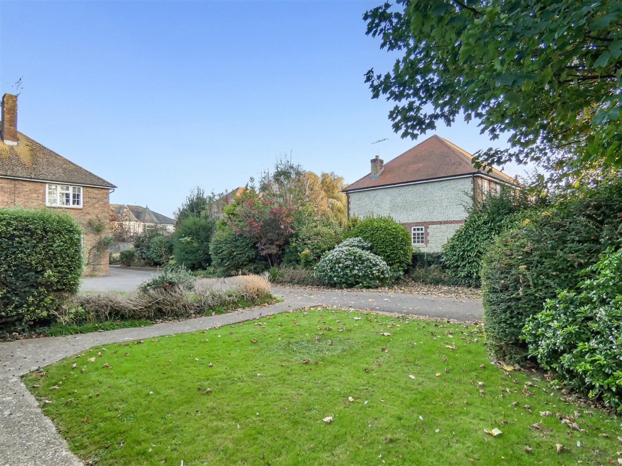 Southerly Front Aspect View