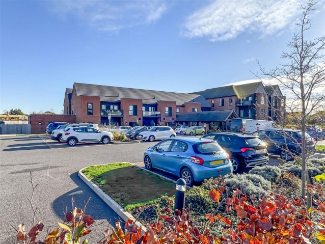 Peckham Chase, Eastergate, Chichester