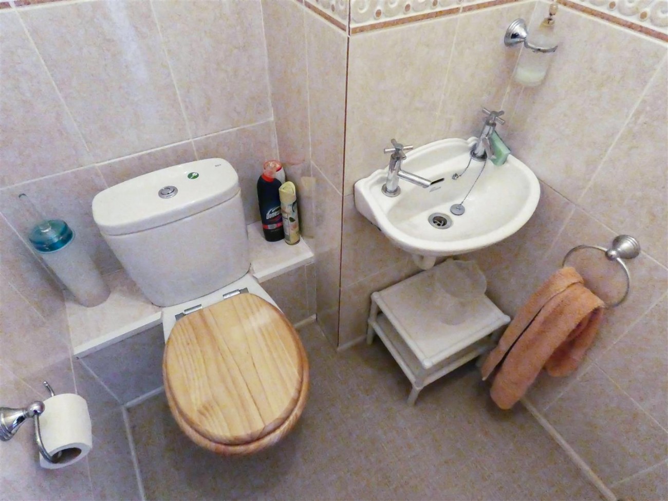 Separate WC