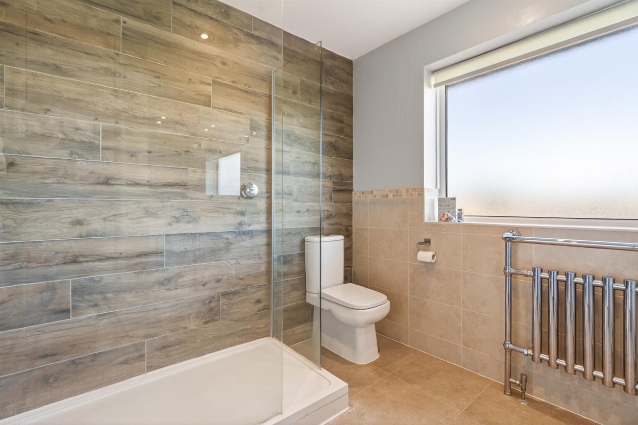 32 Harsfold Road Final-14.jpg