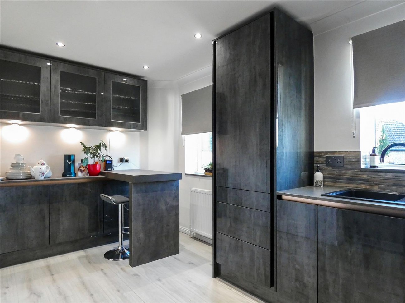 Kitchen/Breakfast Room (First Floor)