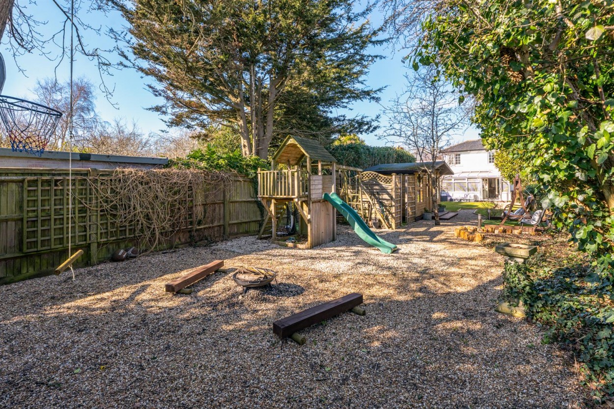 South Facing Rear Garden