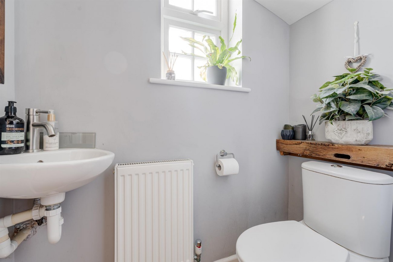 Ground Floor Cloakroom