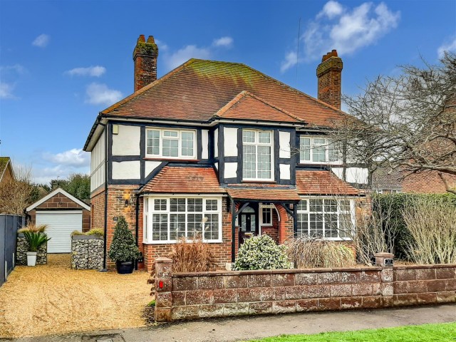 Harsfold Road, Rustington