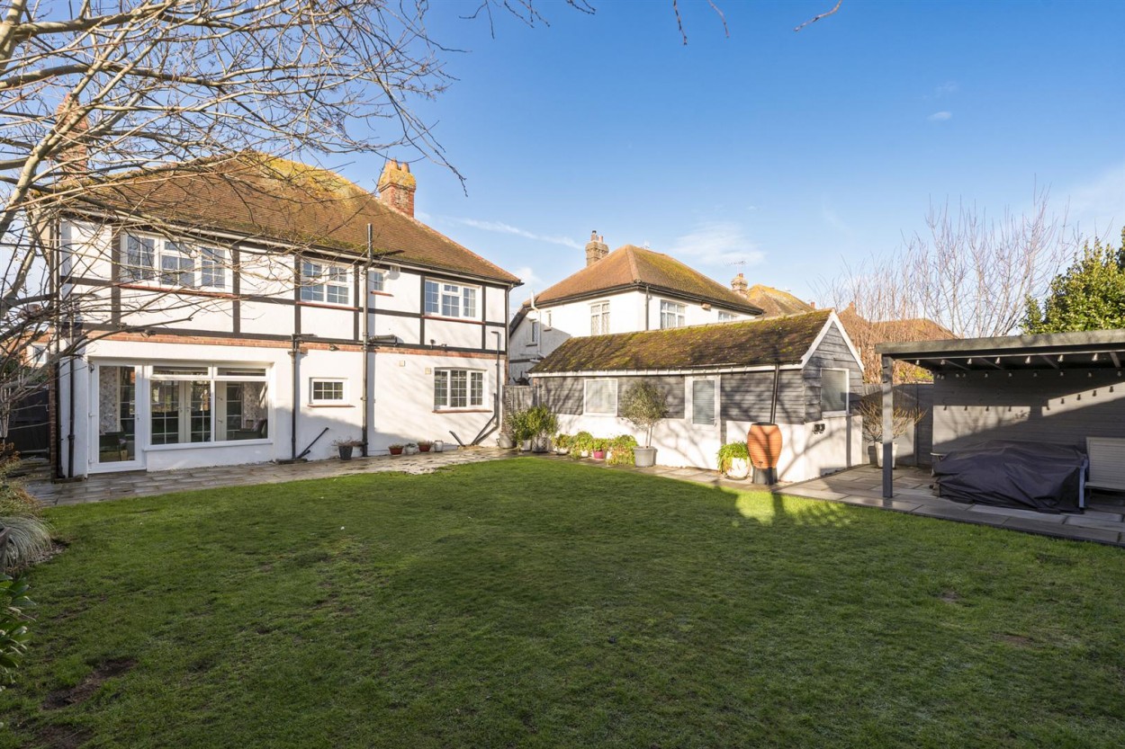 Rear Garden/Elevation