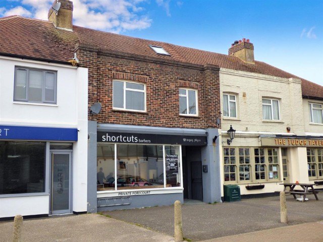 Sea Road, East Preston