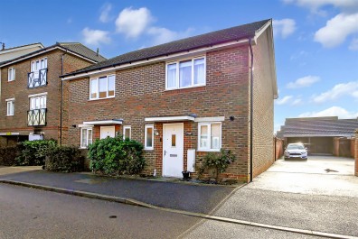Meaden Way, Felpham, Bognor Regis