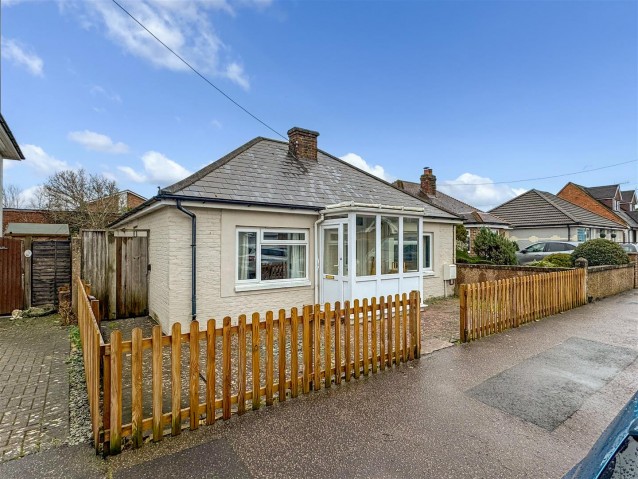 Lansdowne Road, Wick, Littlehampton