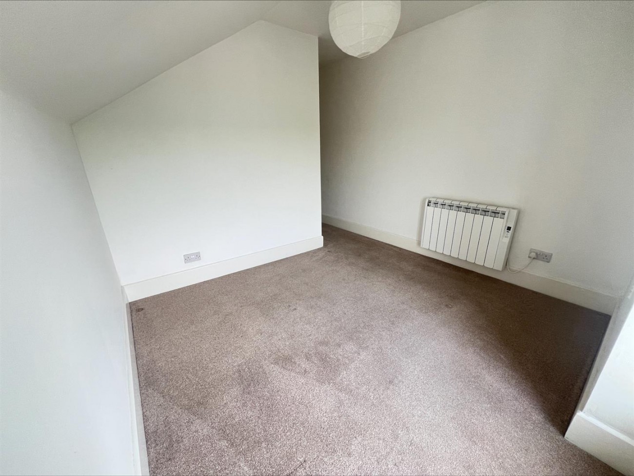 bayford bed room.jpeg