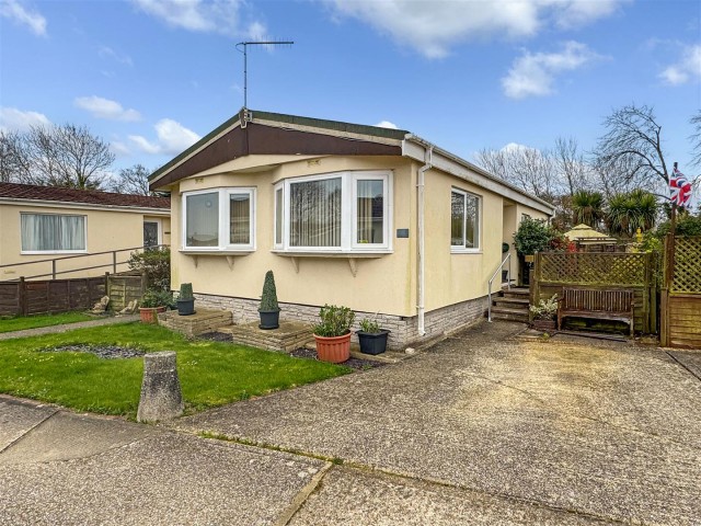 Hook Lane, Aldingbourne, Chichester