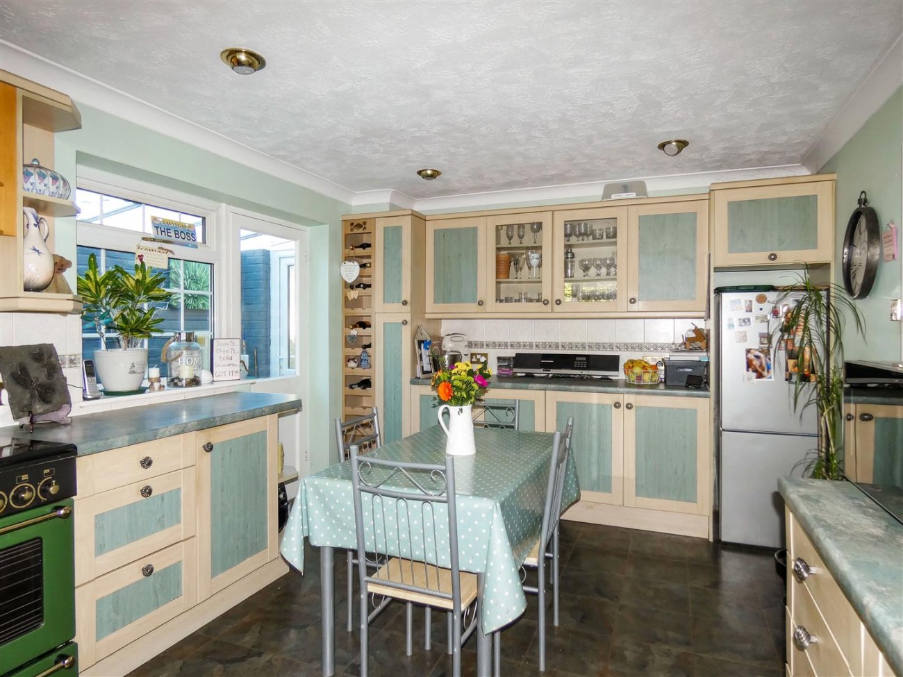 Kitchen/Breakfast Room