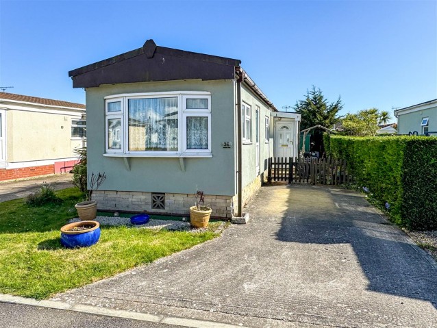 Thornlea Park, Wick, Littlehampton