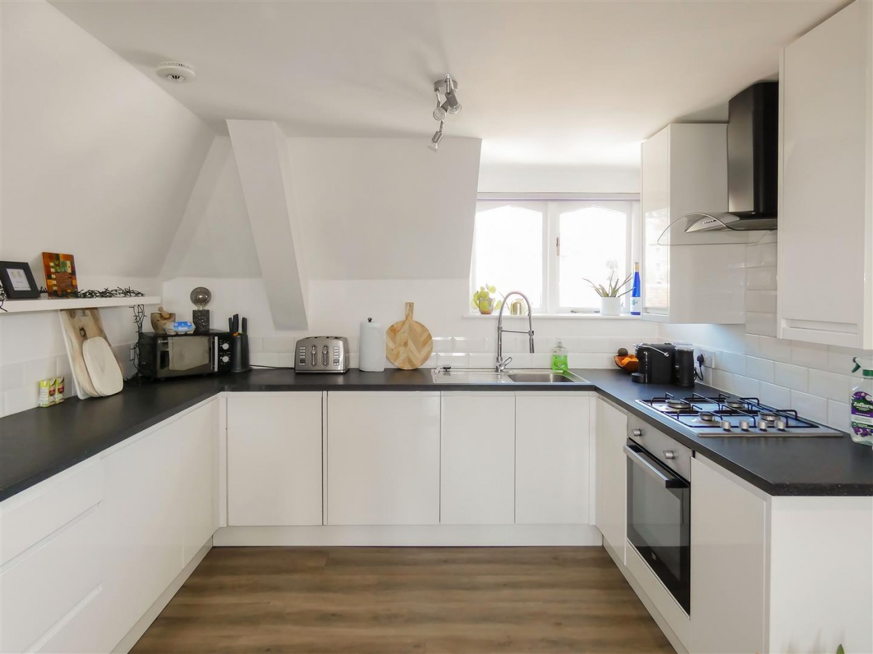 Open-plan Lounge/Kitchen