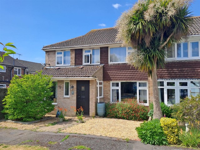 View Hailsham Close, East Preston