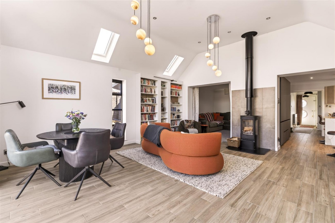 18 Shirley Close Final-42.jpg