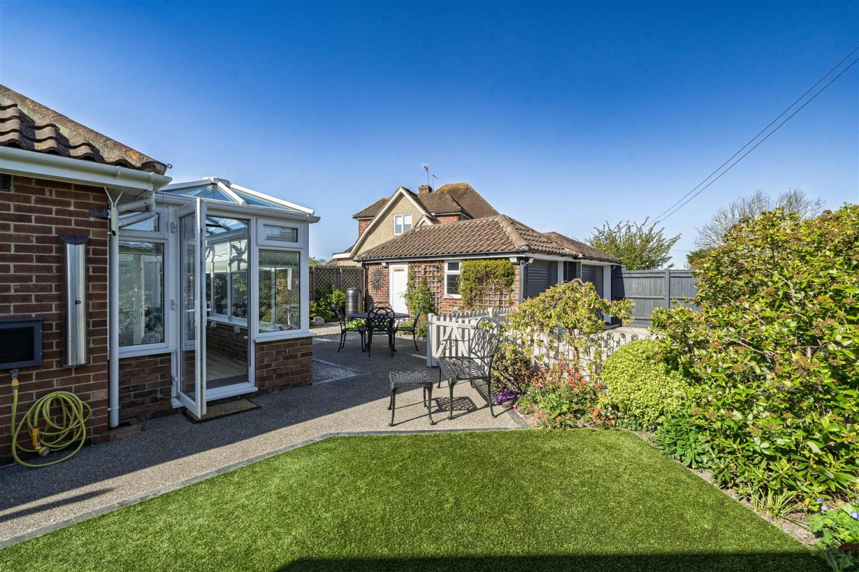 West Facing Rear Garden