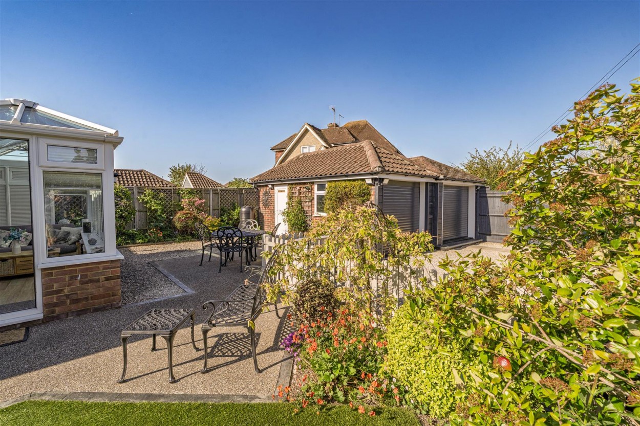 West Facing Rear Garden