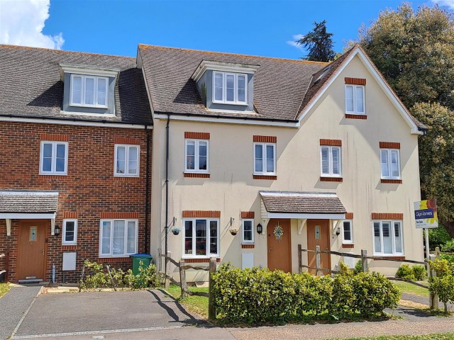 View Woodlands Avenue, Rustington