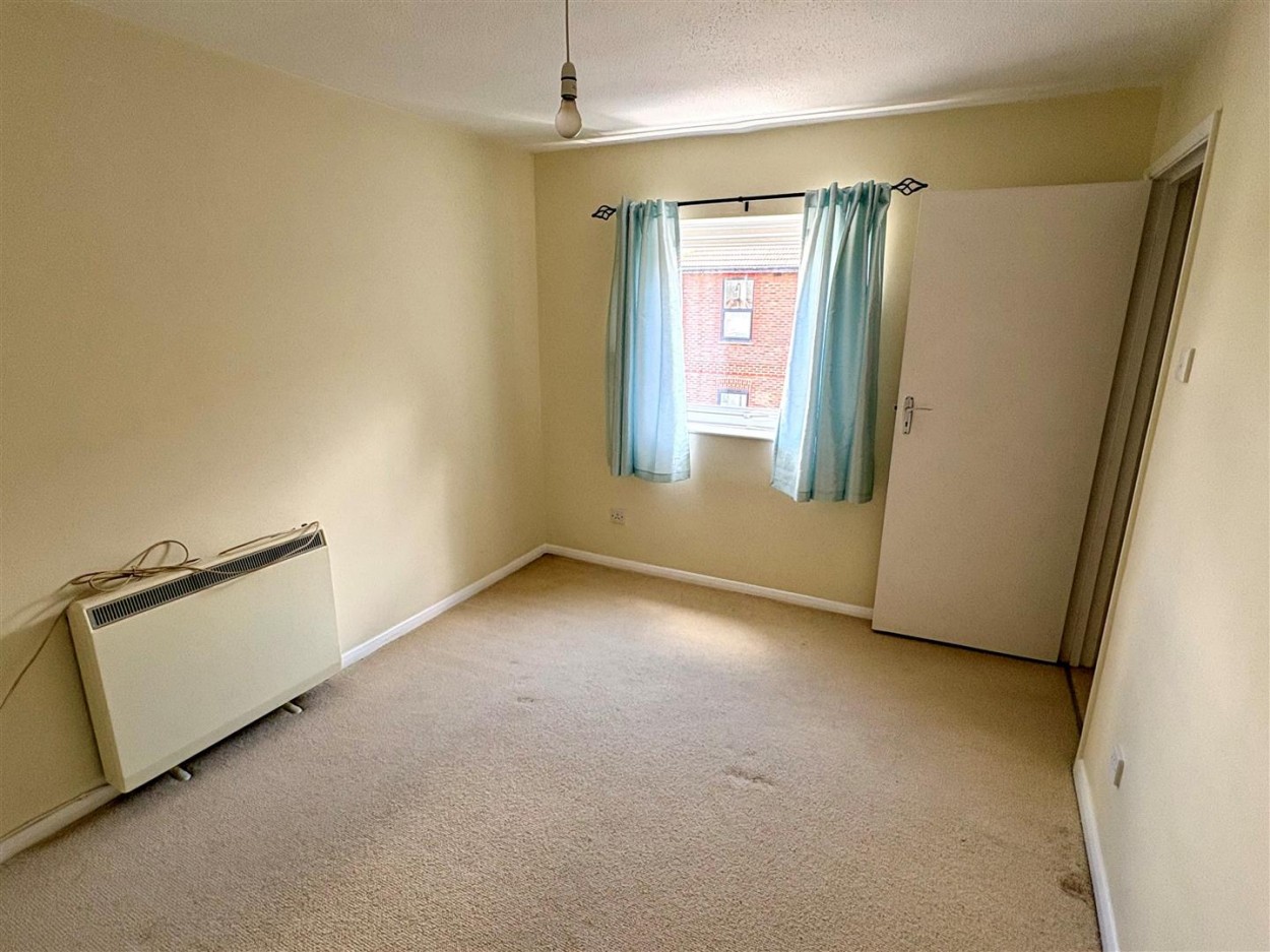 bedroom.jpg