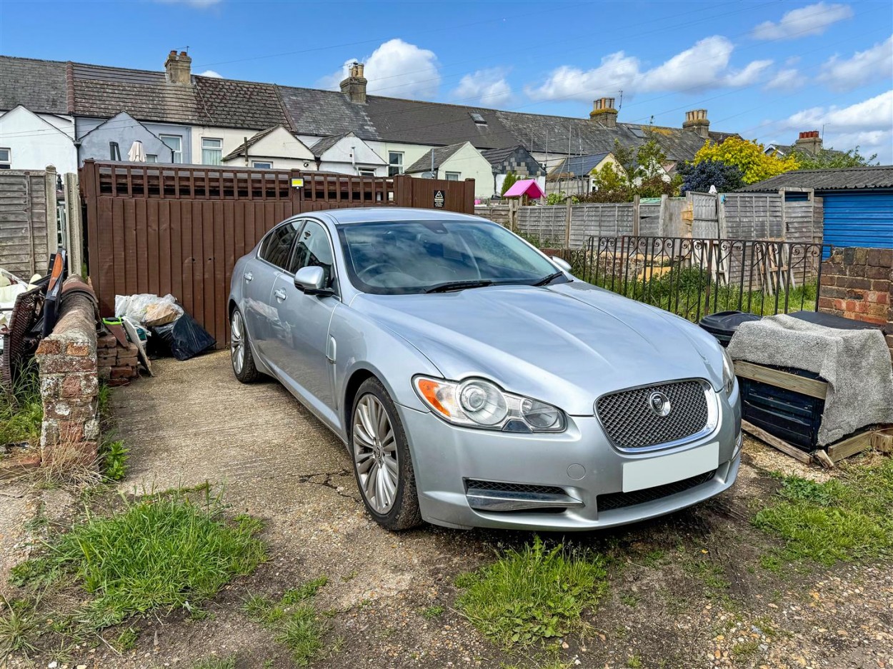 image00011please edit car reg.jpg