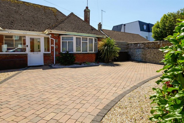 View Vicarage Lane, Bognor Regis