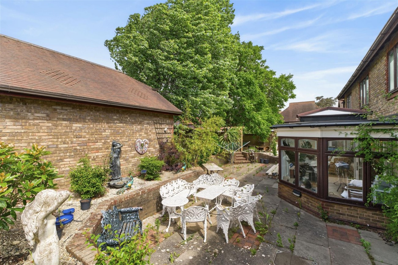 West Facing Rear Garden